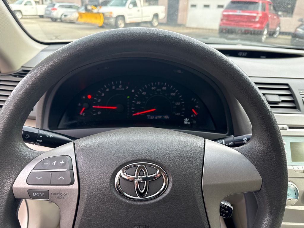 Photo 7 of this TOYOTA CAMRY