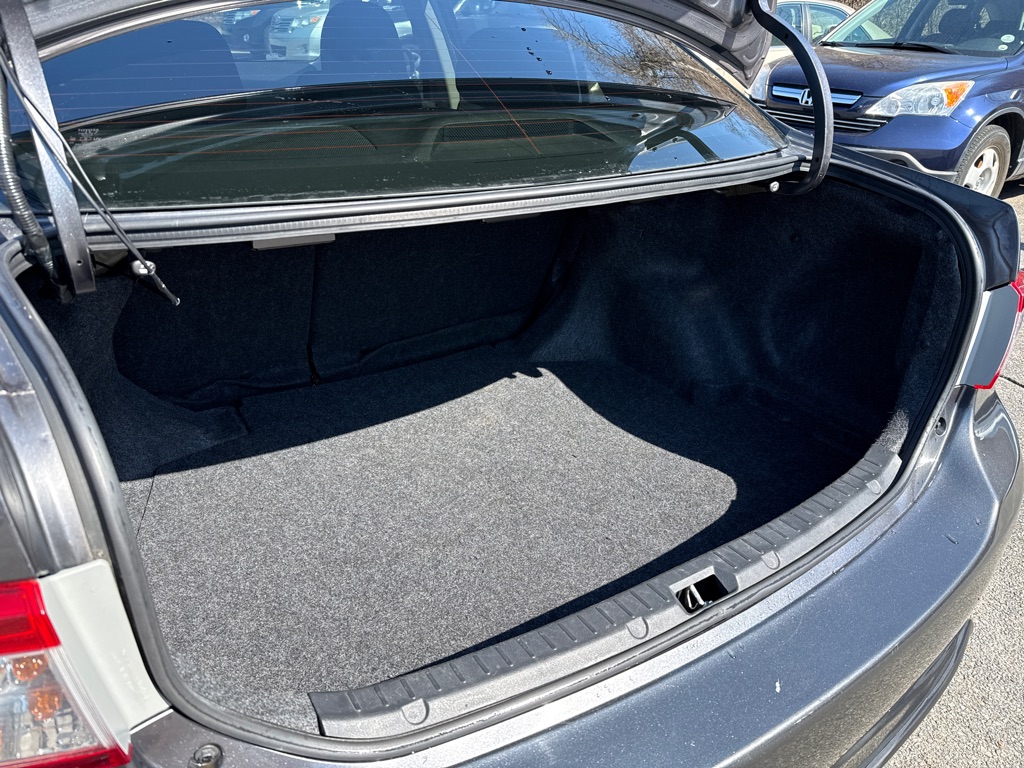 Photo 18 of this TOYOTA COROLLA S