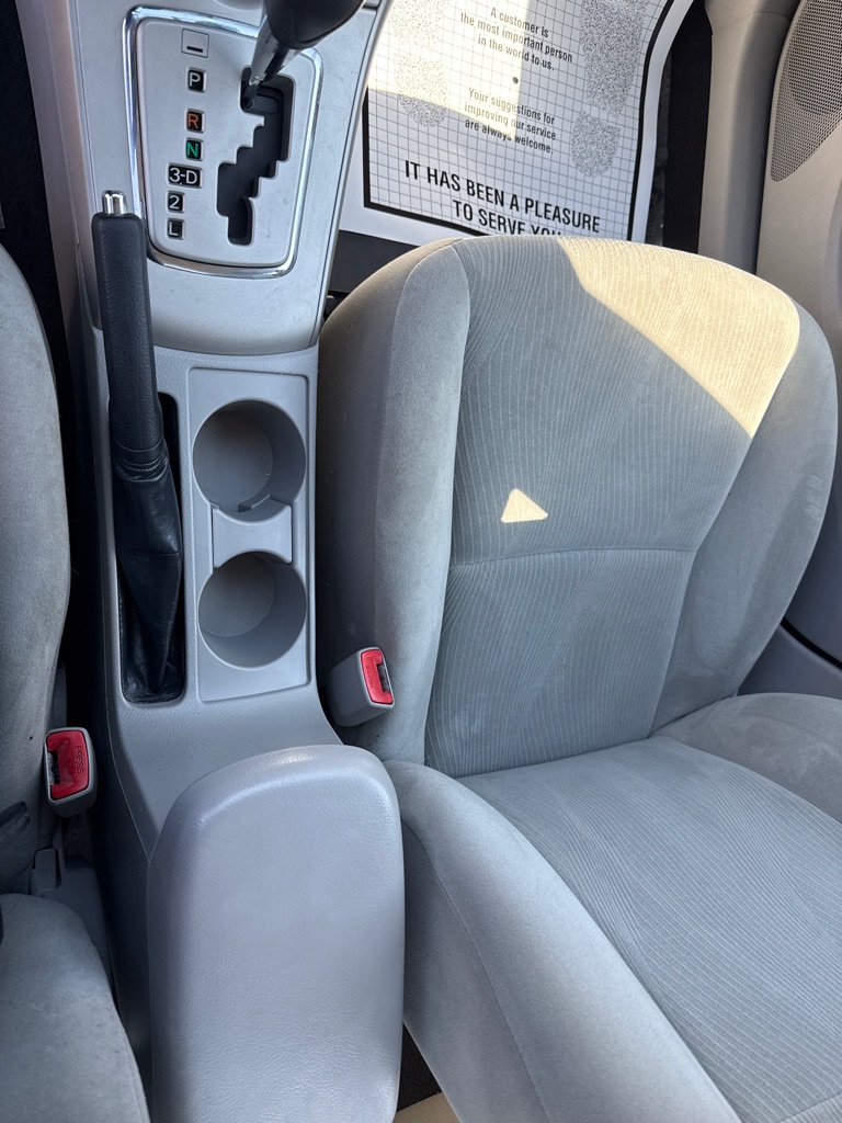 Photo 12 of this TOYOTA COROLLA