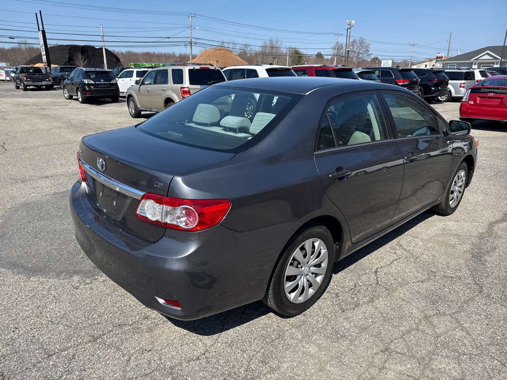 Photo 3 of this TOYOTA COROLLA