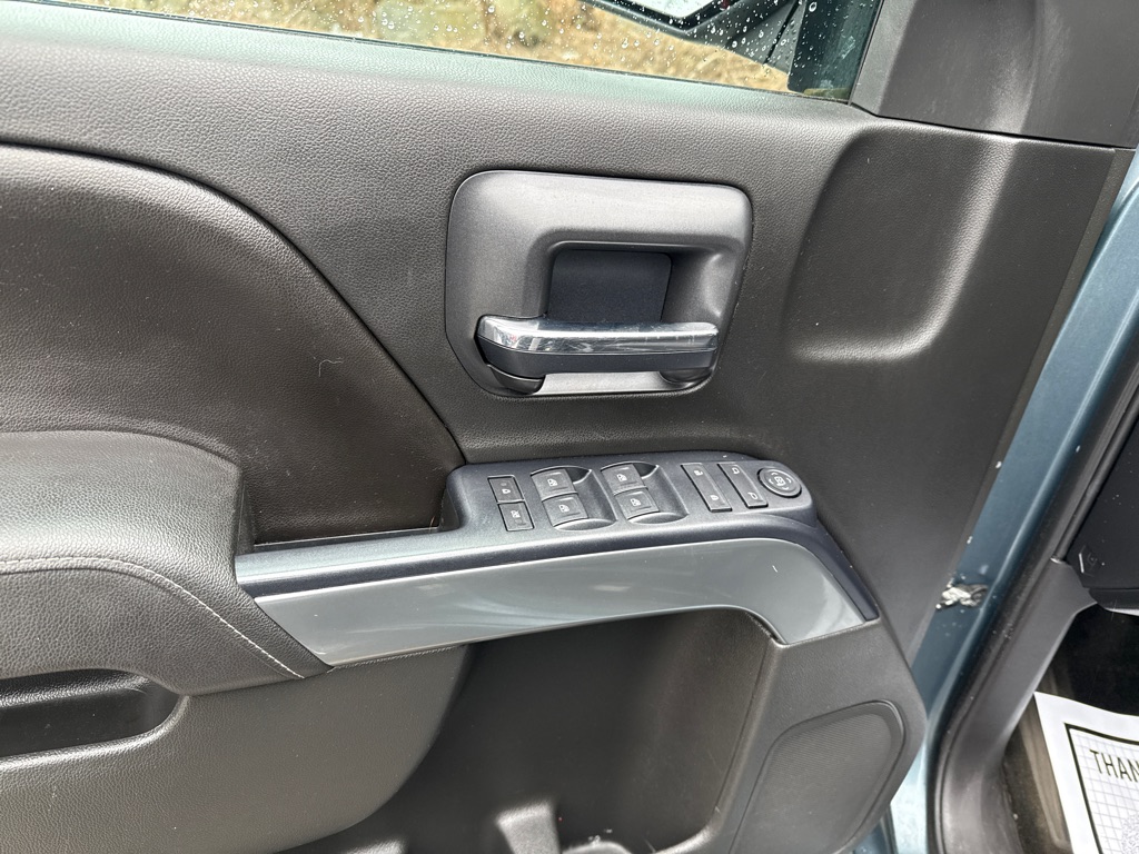 Photo 6 of this CHEVROLET SILVERADO 1500