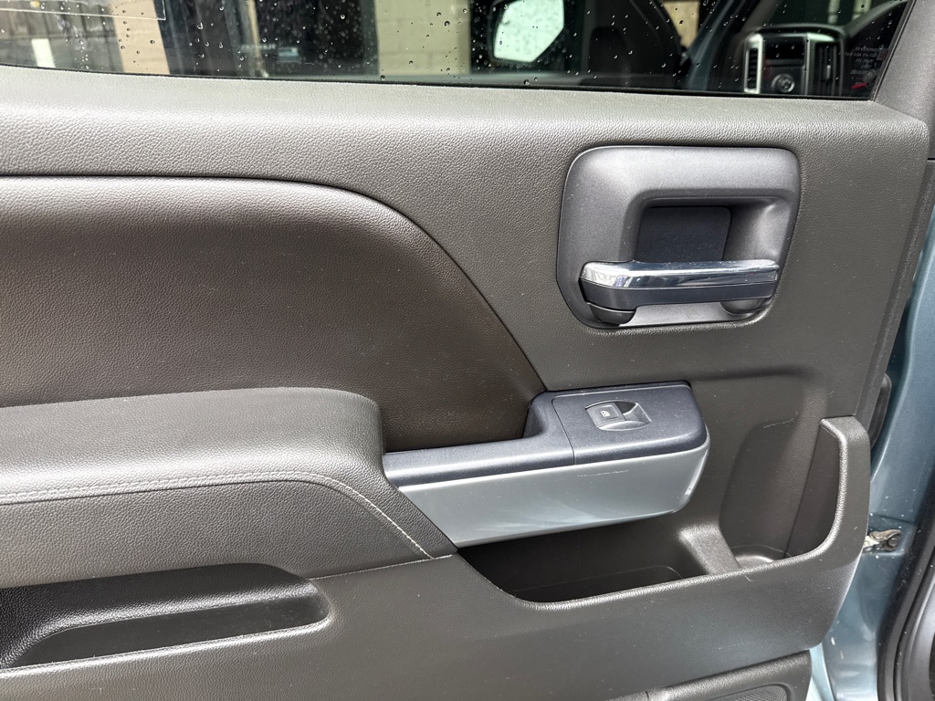 Photo 20 of this CHEVROLET SILVERADO 1500