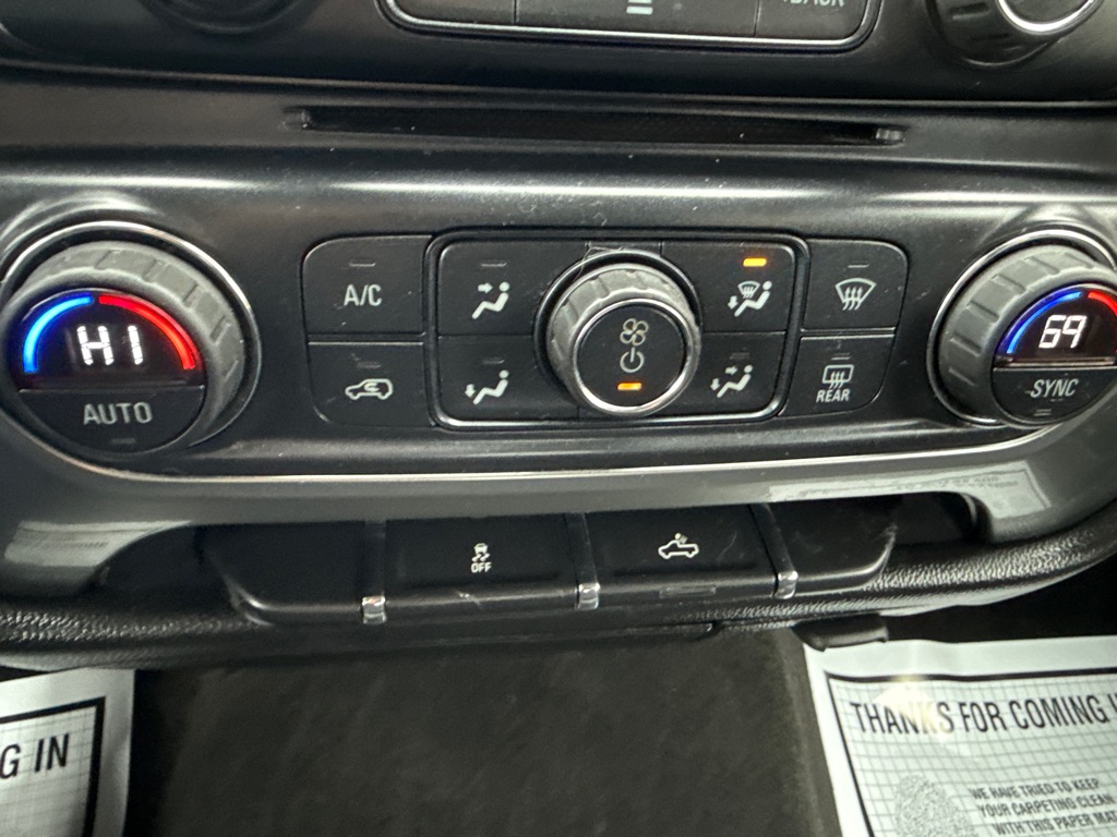 Photo 14 of this CHEVROLET SILVERADO 1500
