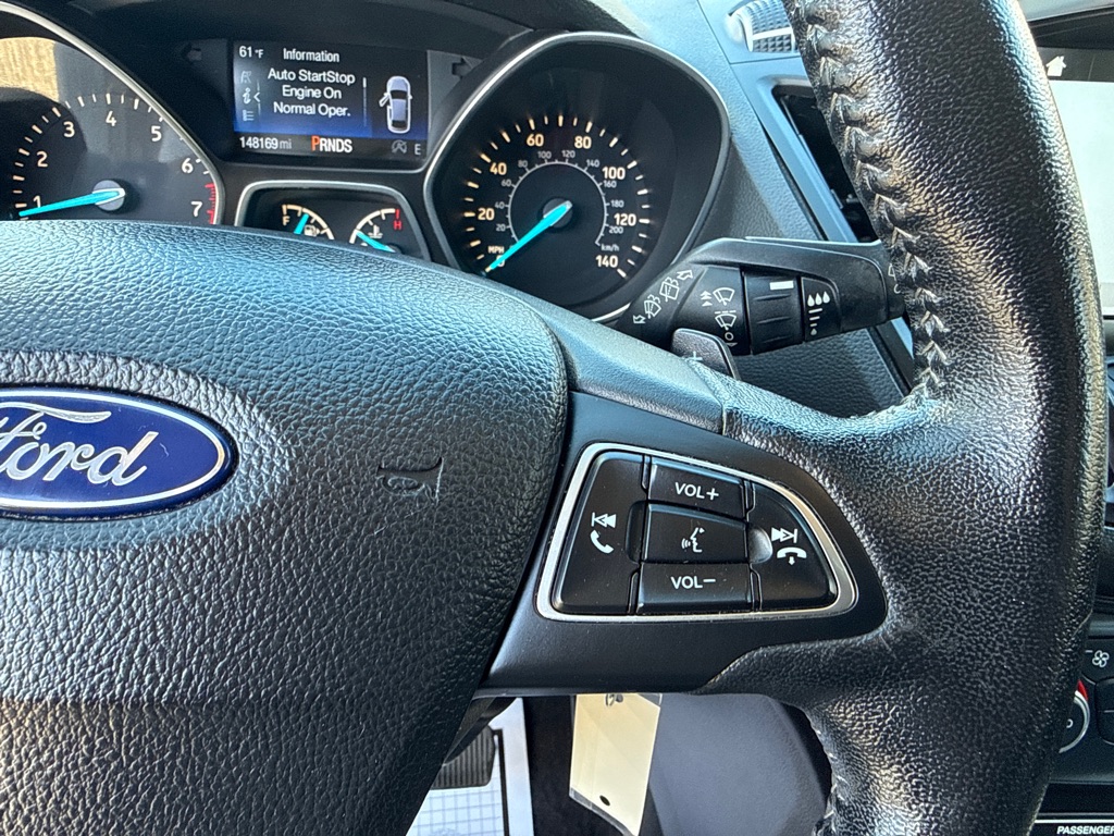 Photo 10 of this FORD ESCAPE SE 4WD