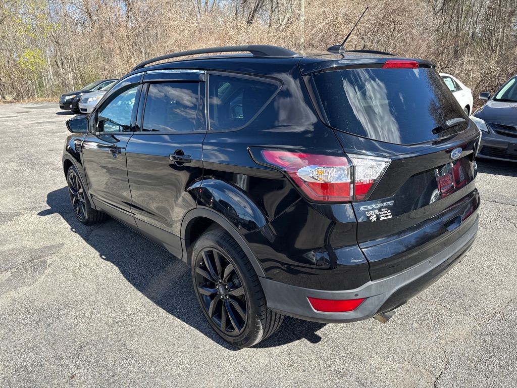 Photo 4 of this FORD ESCAPE SE 4WD