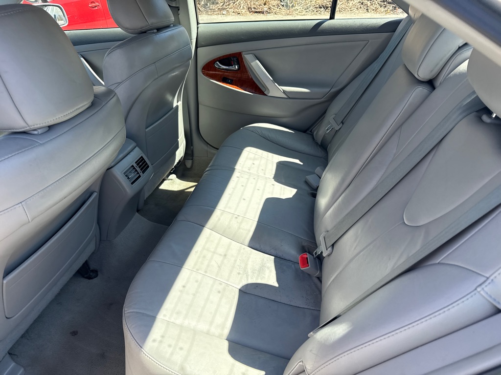 Photo 20 of this TOYOTA CAMRY XLE