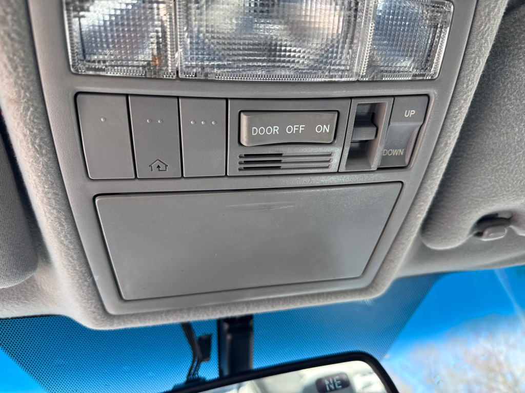 Photo 15 of this TOYOTA CAMRY XLE