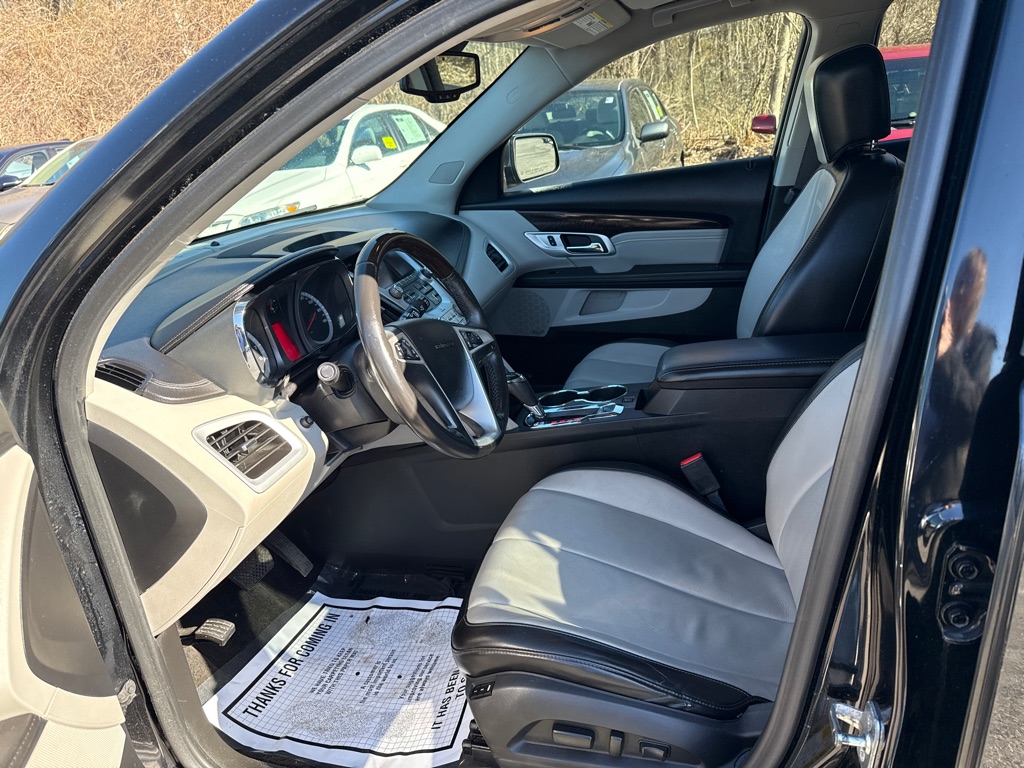 Photo 5 of this GMC TERRAIN