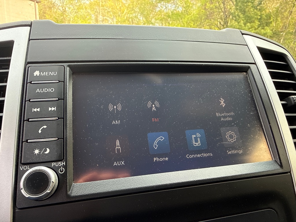 Photo 14 of this NISSAN FRONTIER SV