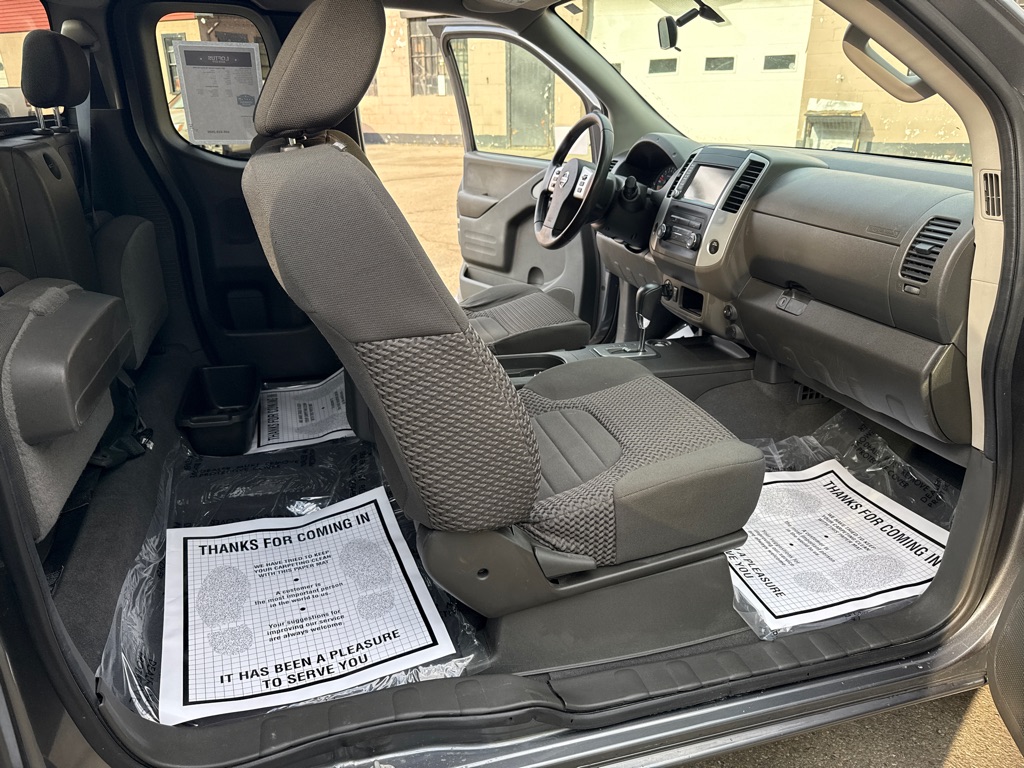 Photo 24 of this NISSAN FRONTIER SV