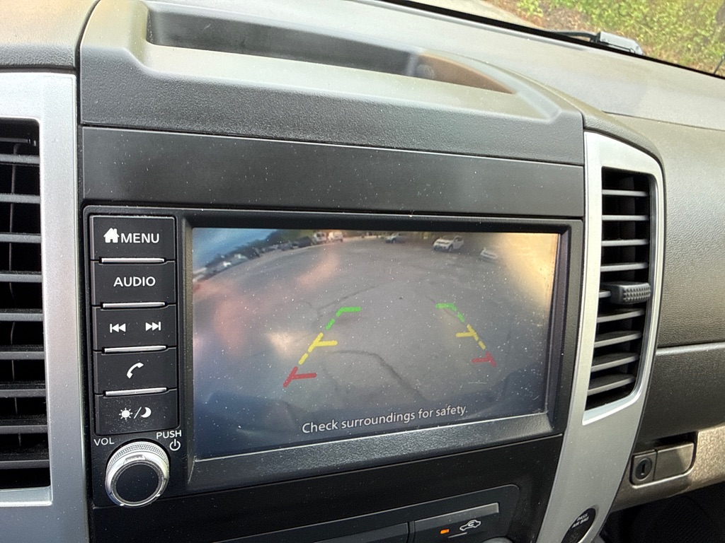 Photo 13 of this NISSAN FRONTIER SV