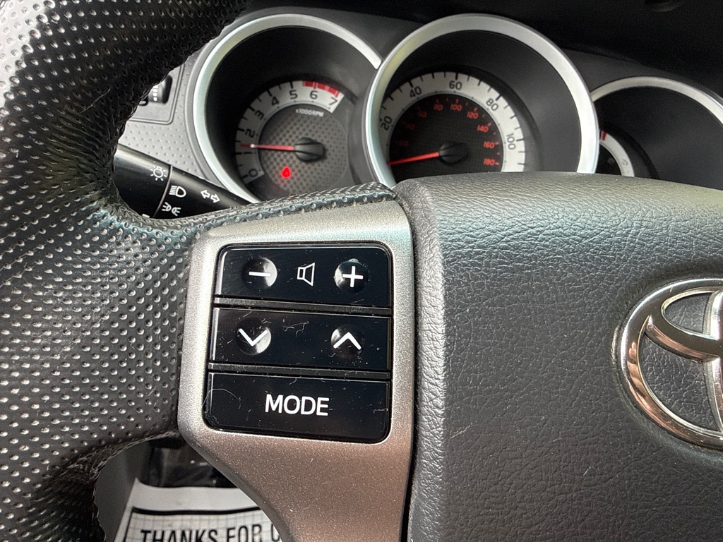 Photo 11 of this TOYOTA TACOMA SR5