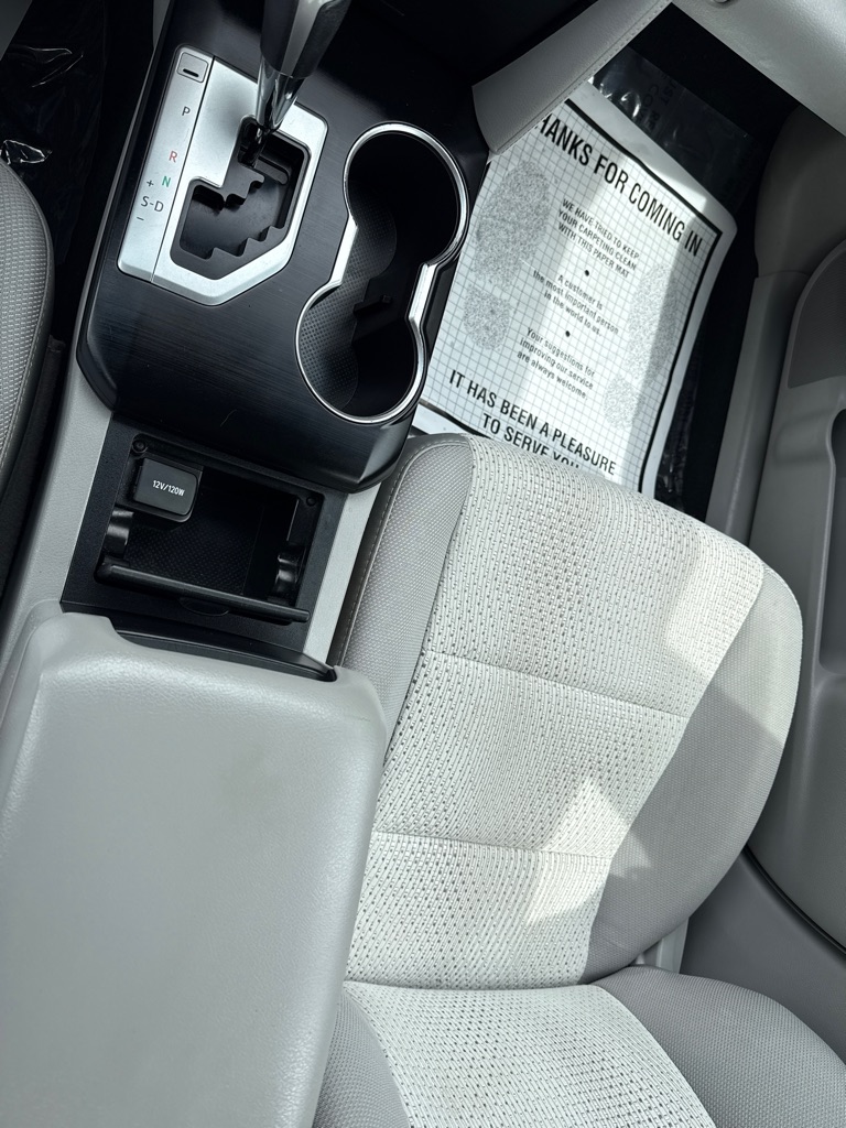 Photo 15 of this TOYOTA CAMRY
