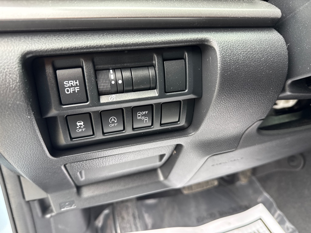 Photo 8 of this SUBARU CROSSTREK
