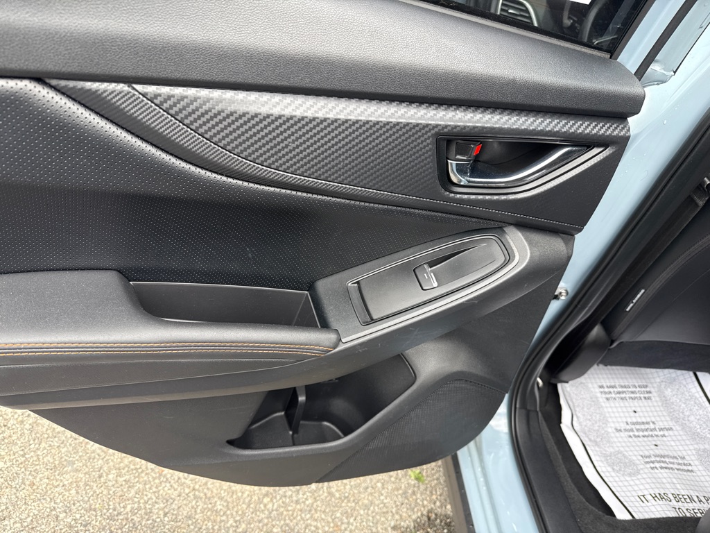 Photo 24 of this SUBARU CROSSTREK
