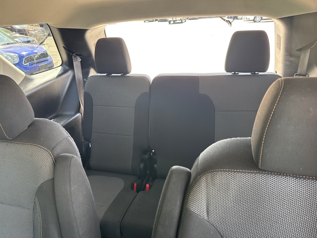 Photo 24 of this CHEVROLET TRAVERSE LT