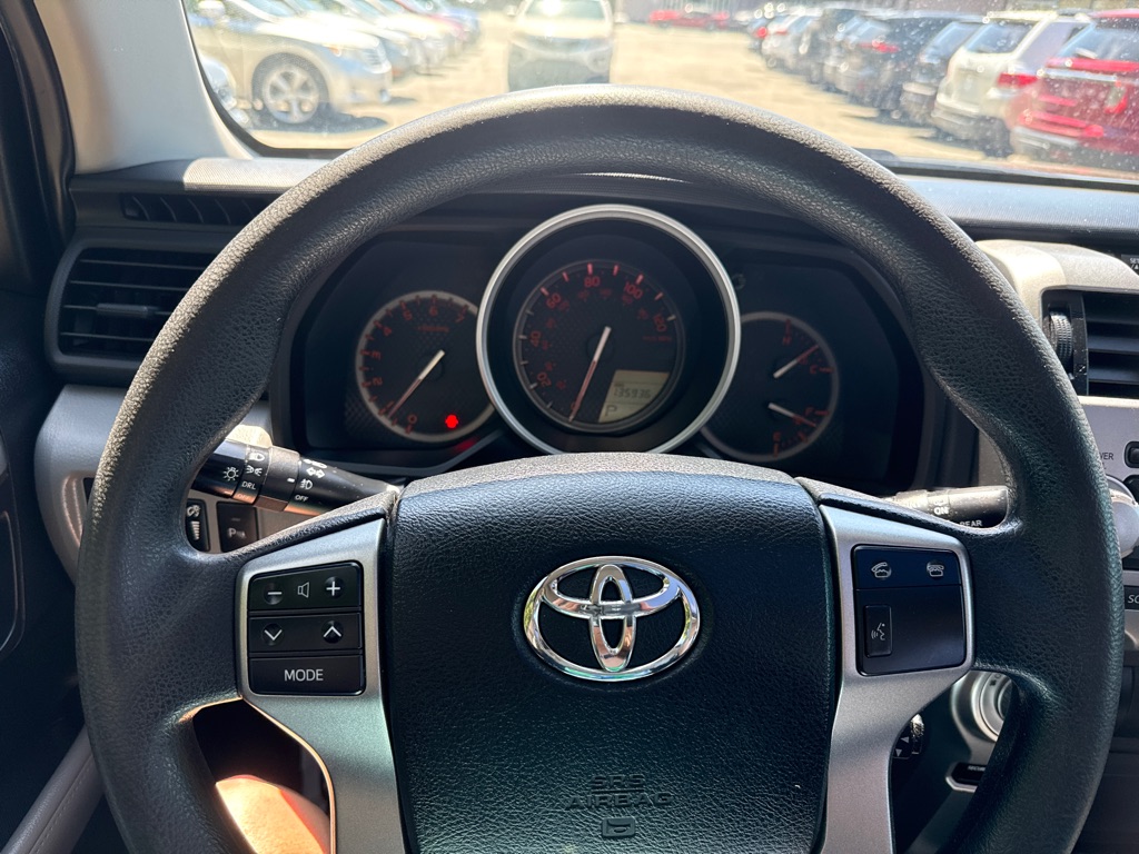 Photo 11 of this TOYOTA 4RUNNER SR5