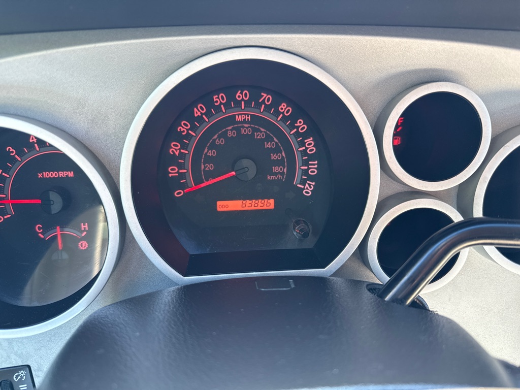 Photo 9 of this TOYOTA TUNDRA SR5