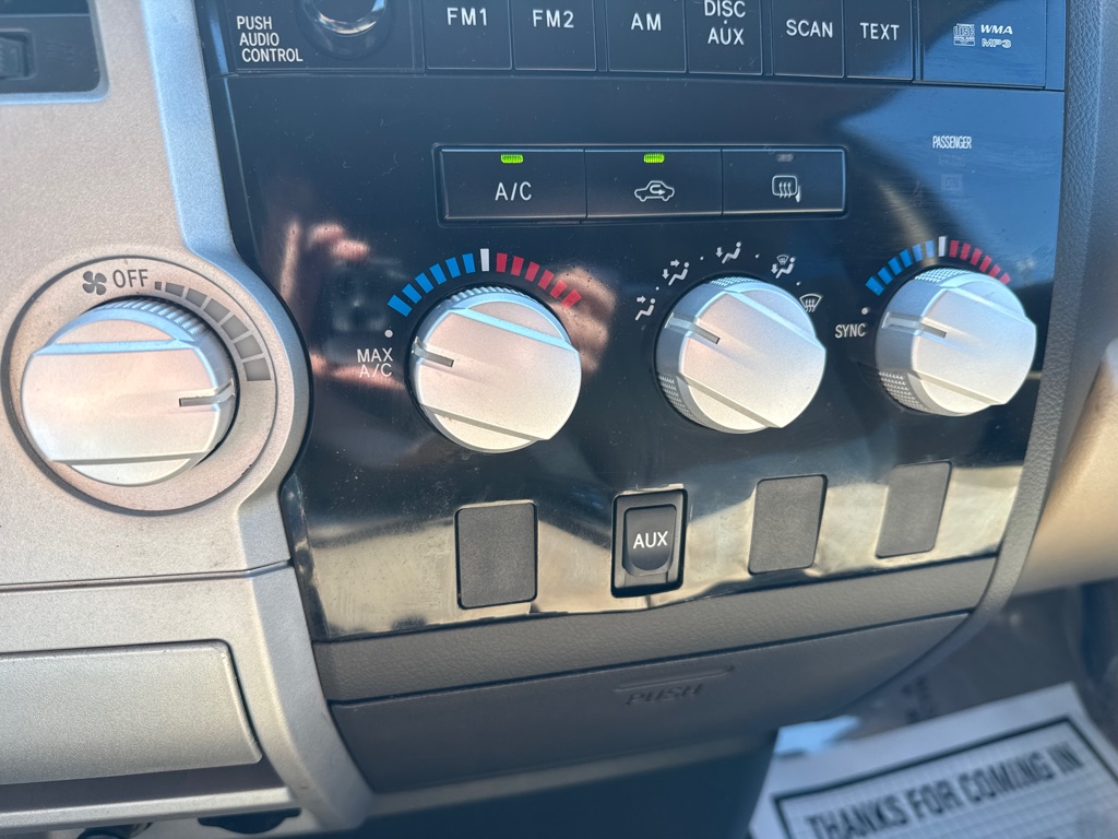 Photo 13 of this TOYOTA TUNDRA SR5