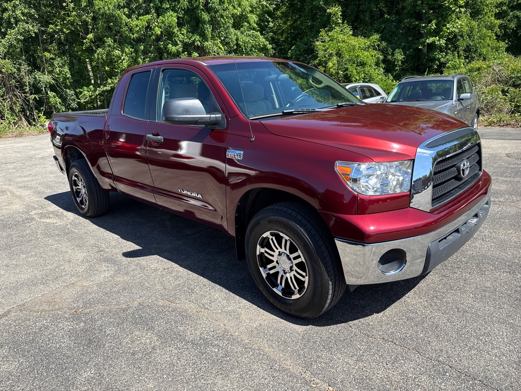 Photo 2 of this TOYOTA TUNDRA SR5