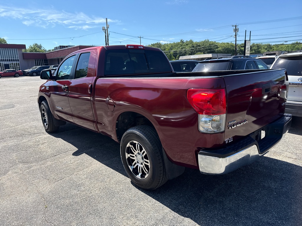 Photo 4 of this TOYOTA TUNDRA SR5