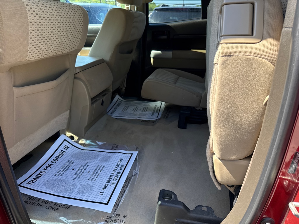 Photo 24 of this TOYOTA TUNDRA SR5