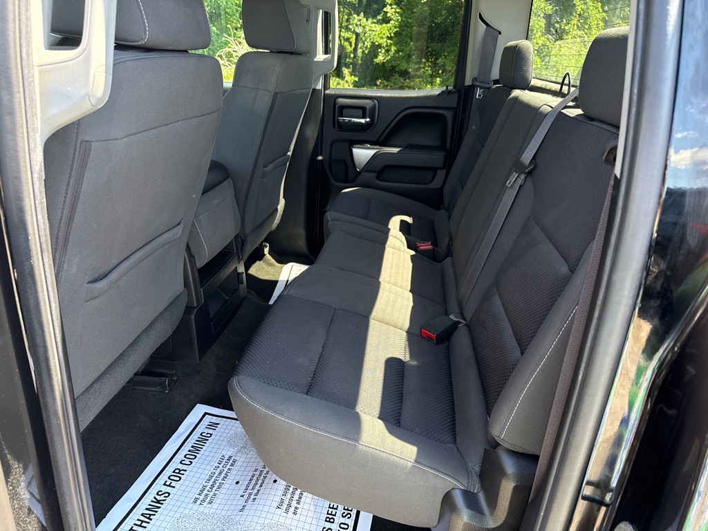 Photo 22 of this CHEVROLET SILVERADO 1500
