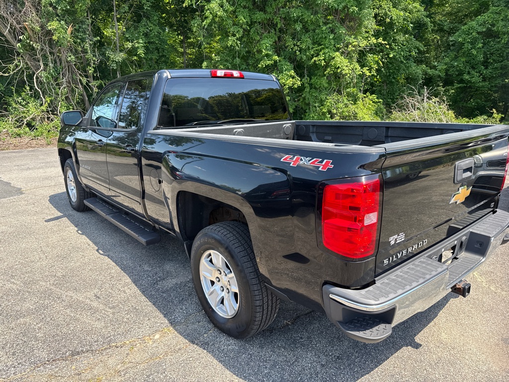 Photo 4 of this CHEVROLET SILVERADO 1500
