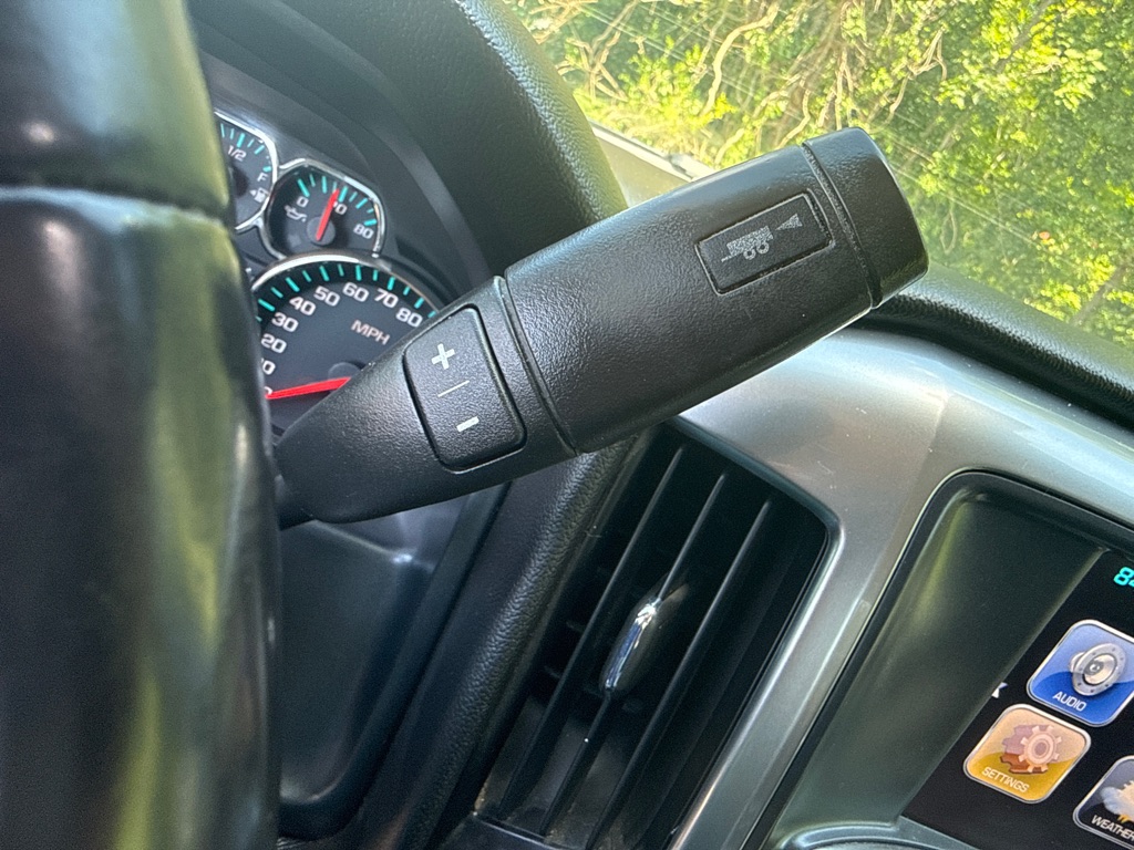Photo 13 of this CHEVROLET SILVERADO 1500