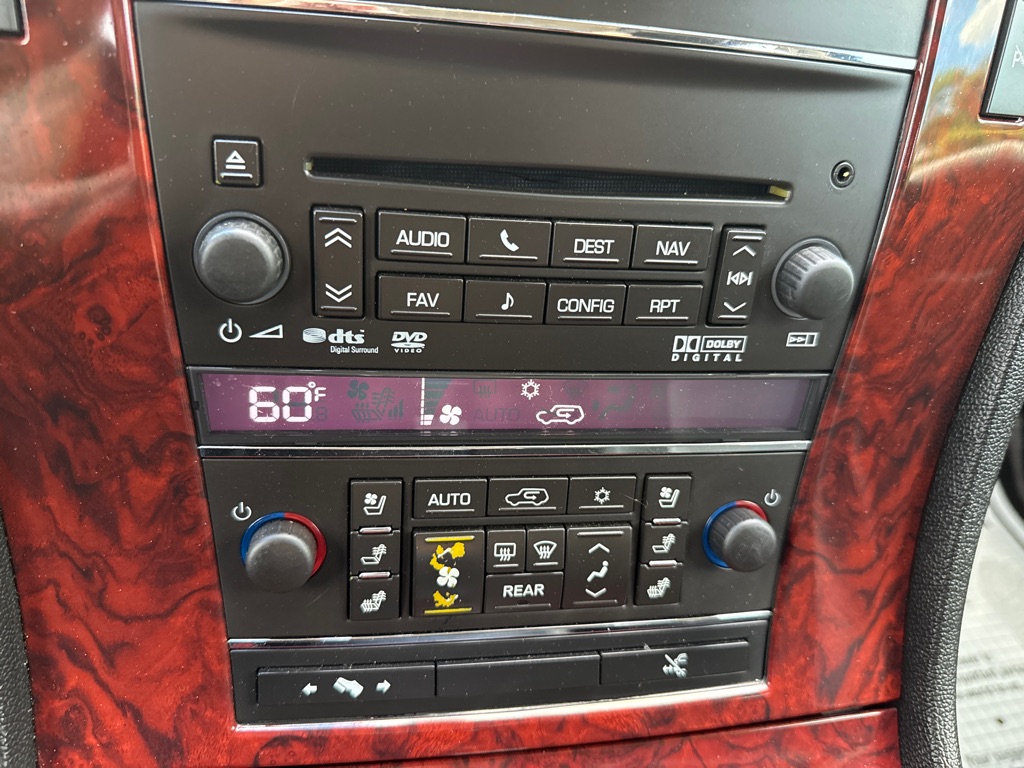 Photo 18 of this CADILLAC ESCALADE
