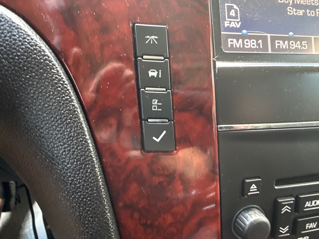 Photo 17 of this CADILLAC ESCALADE
