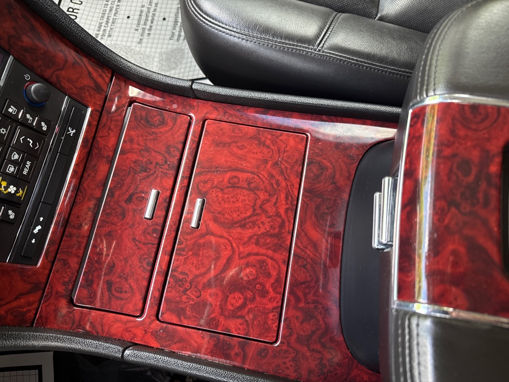 Photo 20 of this CADILLAC ESCALADE