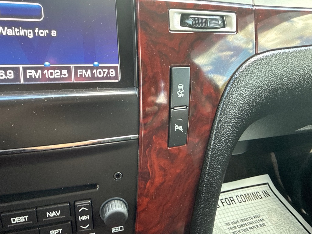 Photo 19 of this CADILLAC ESCALADE