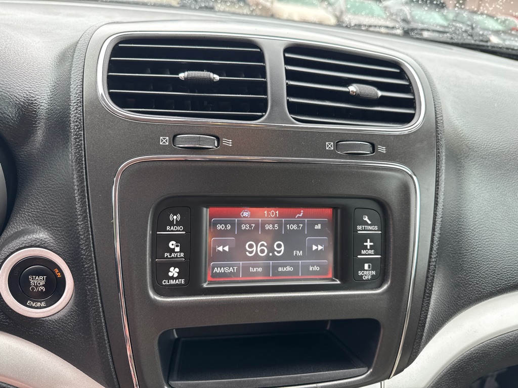 Photo 12 of this DODGE JOURNEY