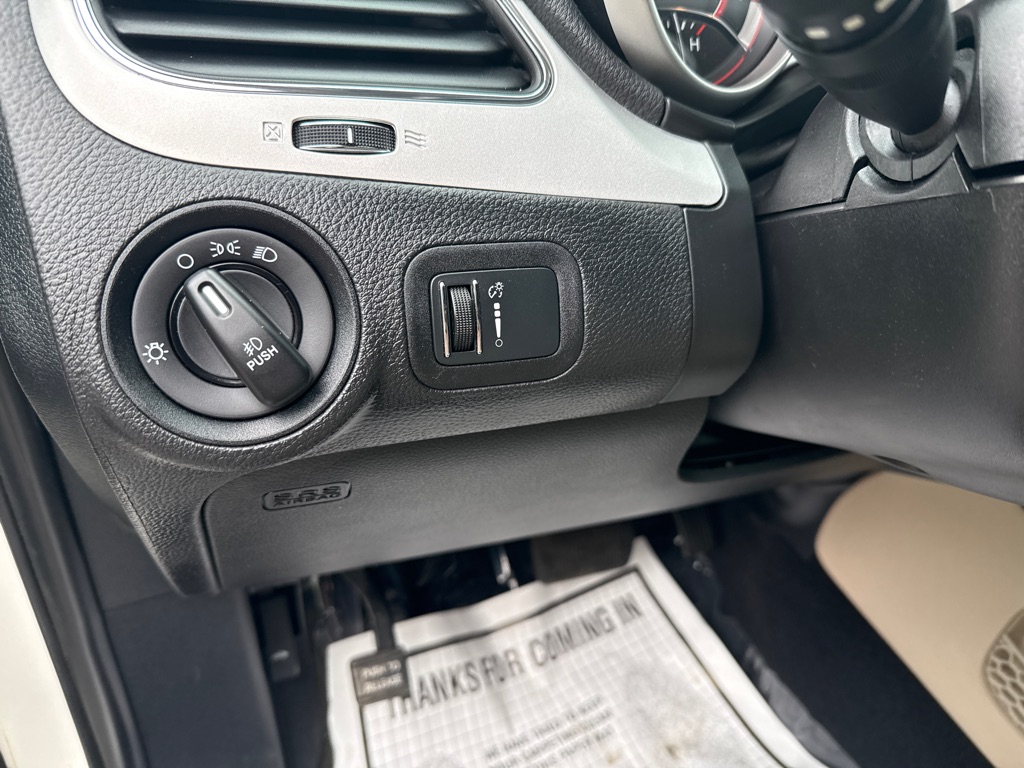 Photo 7 of this DODGE JOURNEY