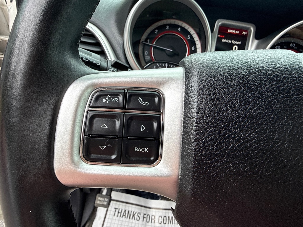 Photo 9 of this DODGE JOURNEY