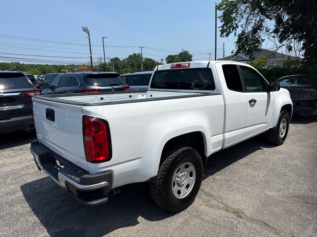 Photo 3 of this CHEVROLET COLORADO