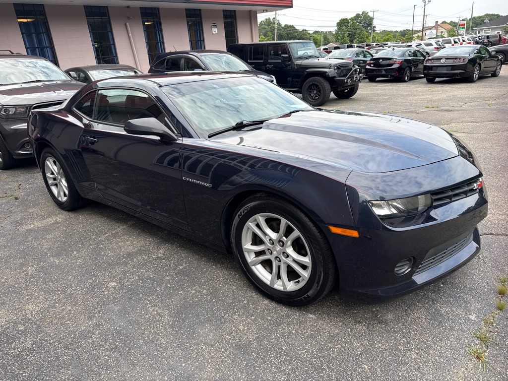 Photo 2 of this CHEVROLET CAMARO