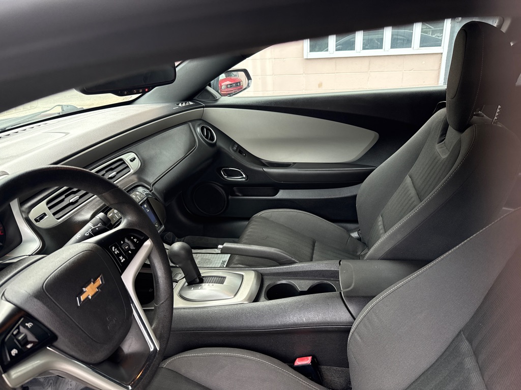 Photo 7 of this CHEVROLET CAMARO