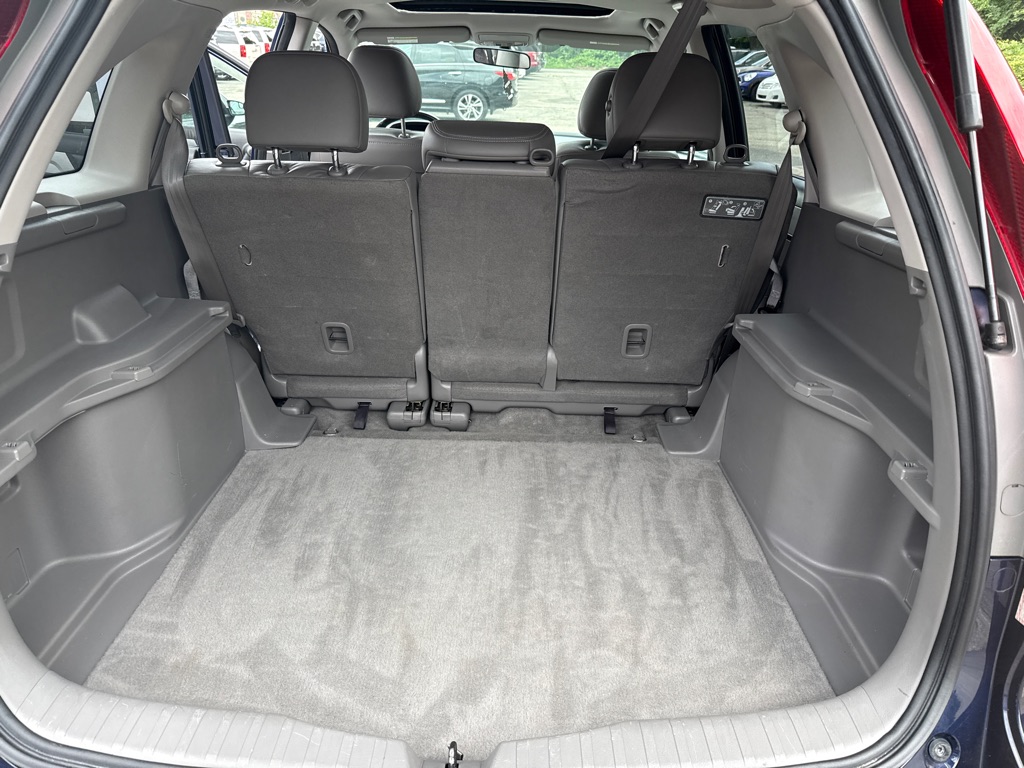 Photo 23 of this HONDA CR-V EX-L