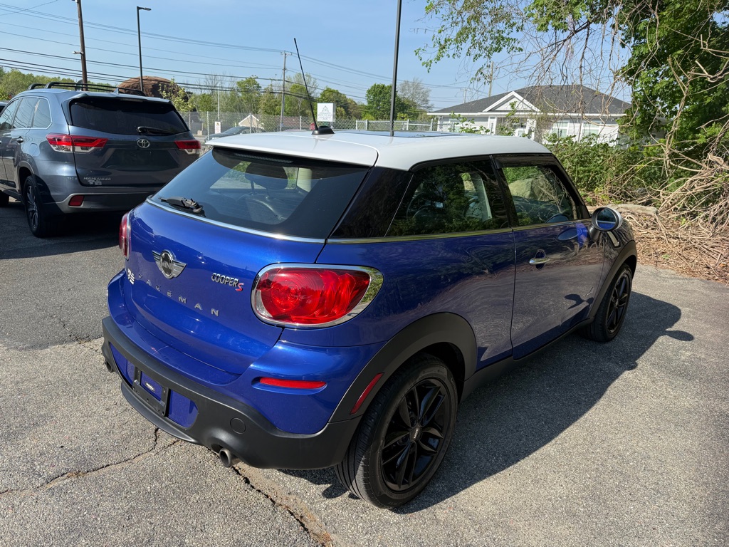 Photo 3 of this MINI COOPER S PACEMAN