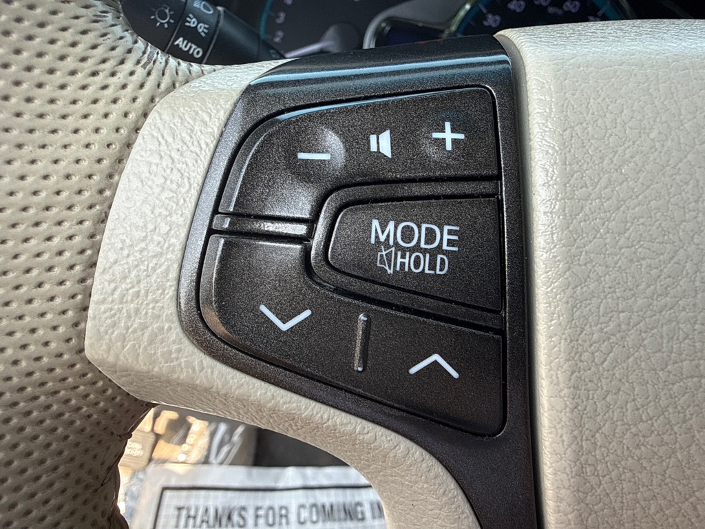 Photo 13 of this TOYOTA SIENNA