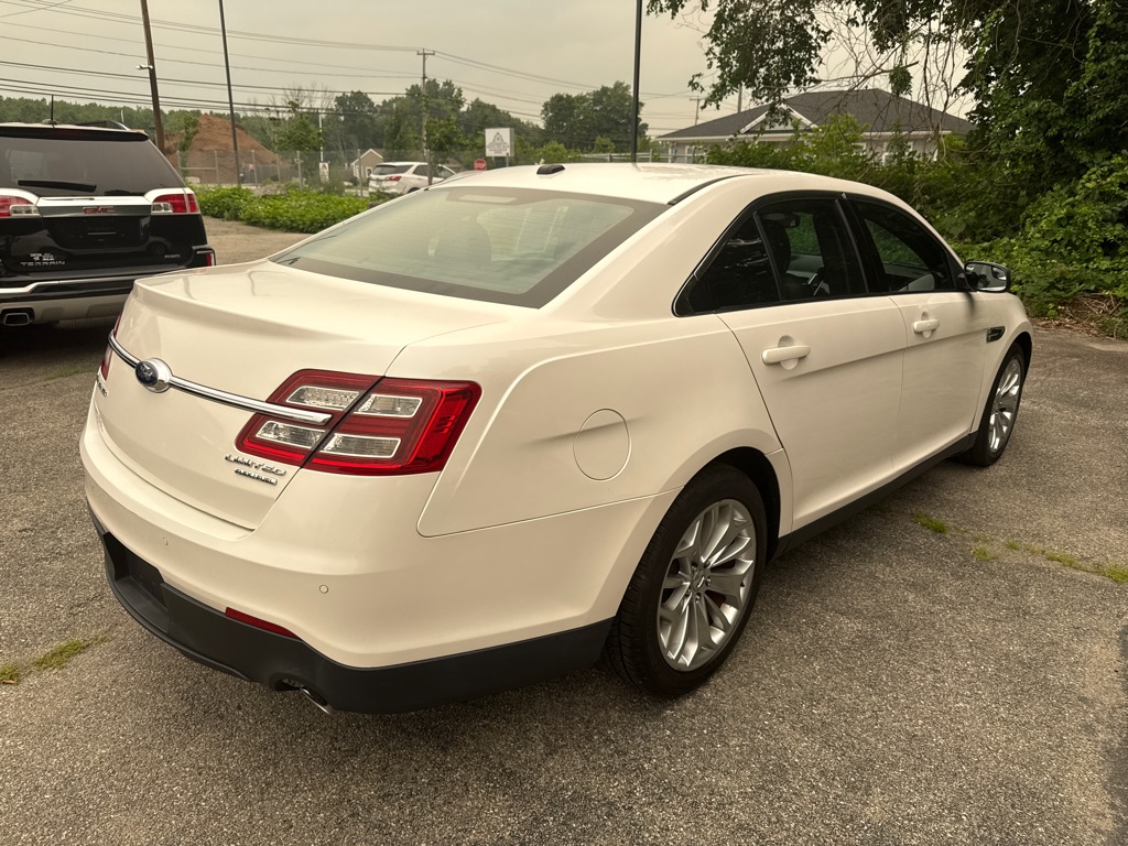 Photo 3 of this FORD TAURUS