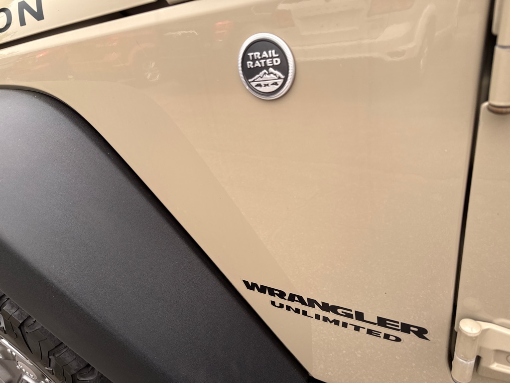 Photo 6 of this JEEP WRANGLER UNLIMI