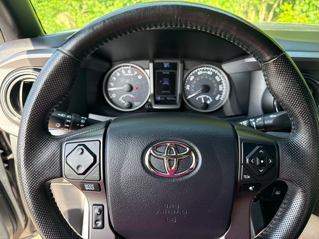 Photo 10 of this TOYOTA TACOMA TRD