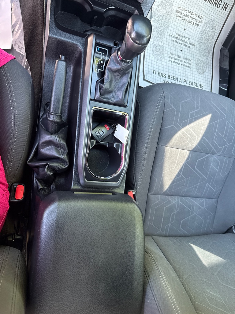 Photo 19 of this TOYOTA TACOMA TRD