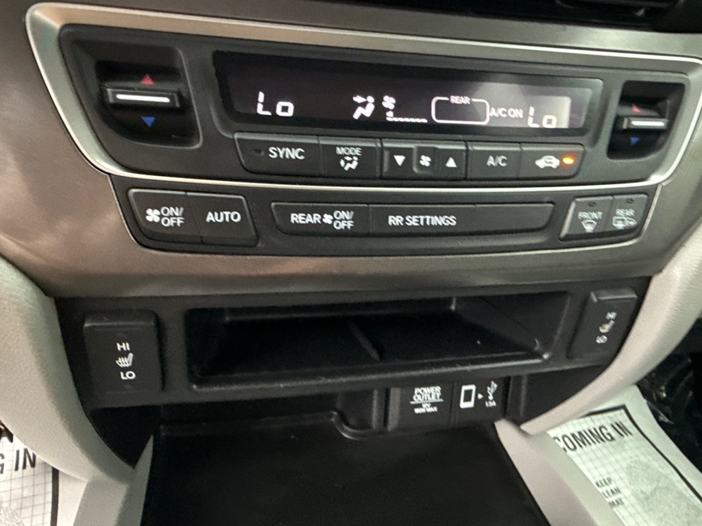 Photo 17 of this HONDA RIDGELINE RTL-T