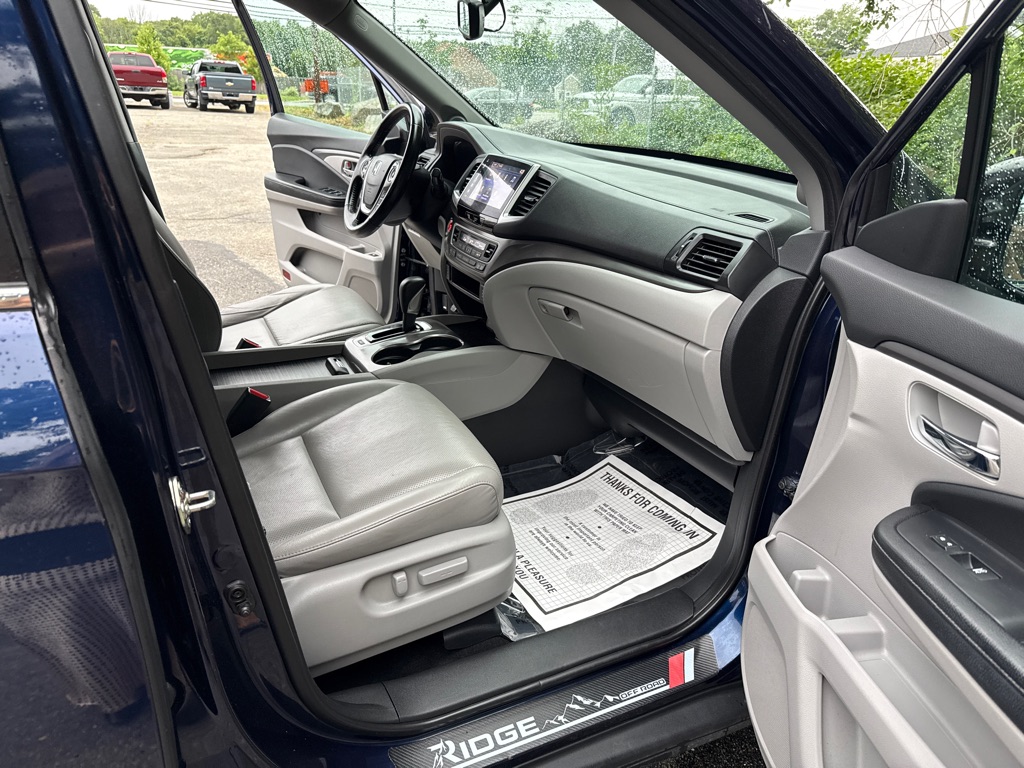 Photo 37 of this HONDA RIDGELINE RTL-T
