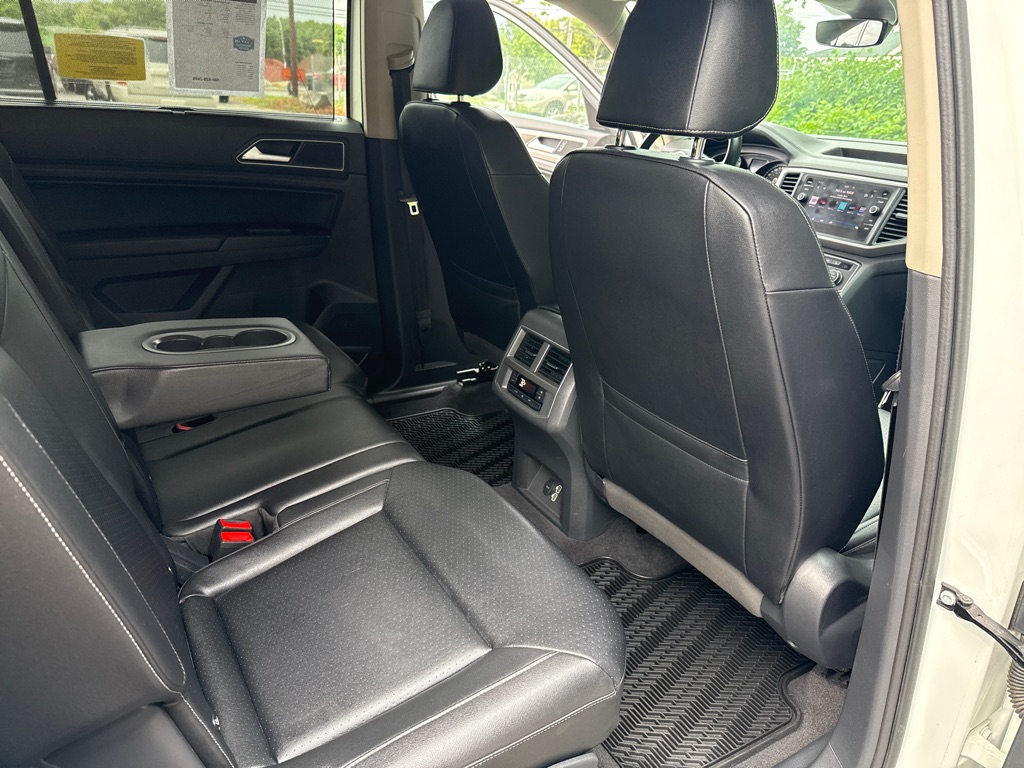 Photo 32 of this VOLKSWAGEN ATLAS W/ TECH