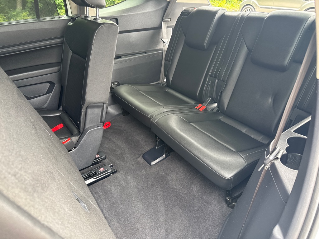 Photo 27 of this VOLKSWAGEN ATLAS W/ TECH